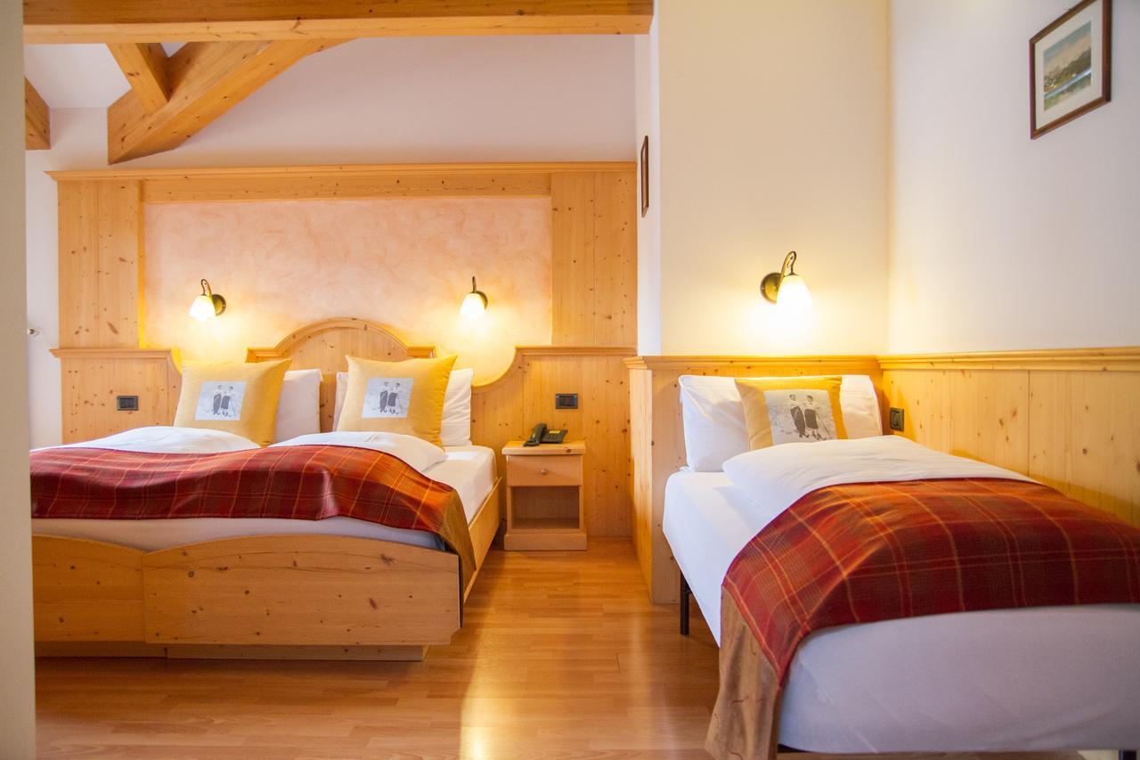 Hotel Genzianella Ziano Di Fiemme Luaran gambar
